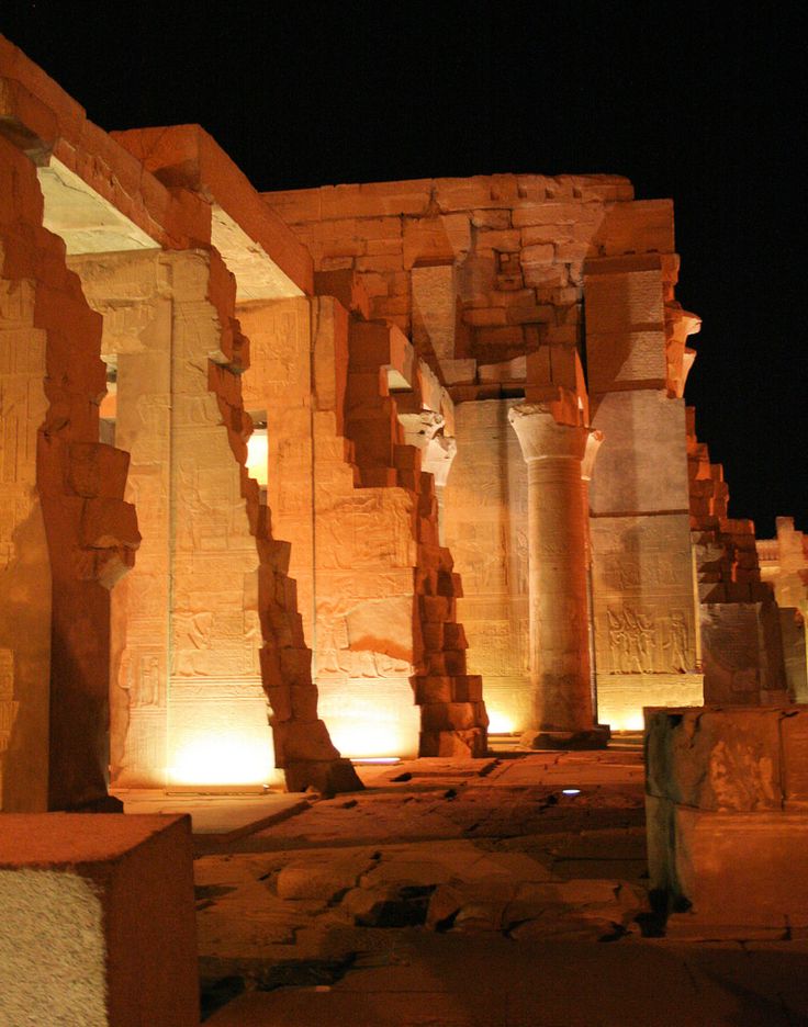 Kom Ombo and Sailing North